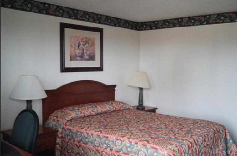 Budget Inn Waco Bagian luar foto