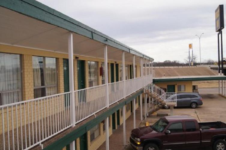 Budget Inn Waco Bagian luar foto